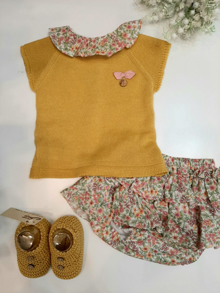 Look com fofo amarelo mostarda